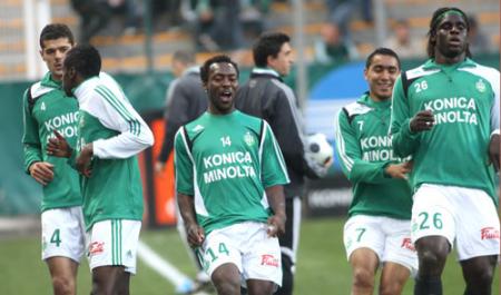 seance d'échauffement des verts contre rc de lens 2 -0